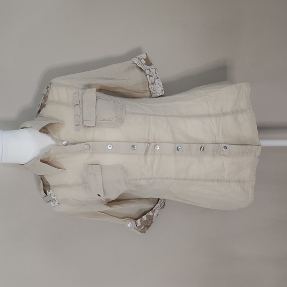 Da-Nang Tops - Da-Nang button down cargo shirt, size XS